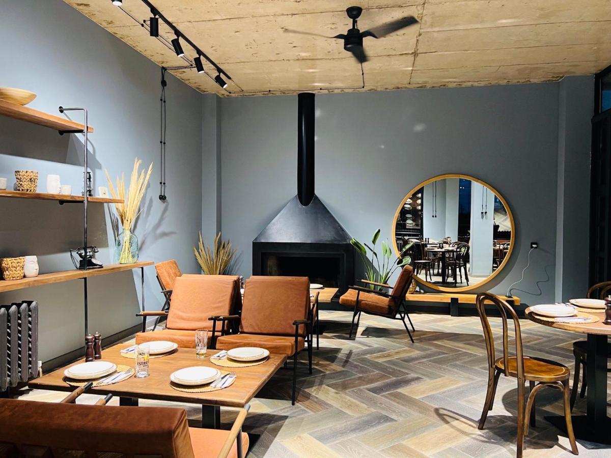 Level Up Hotel & Restaurant Кобулети Екстериор снимка