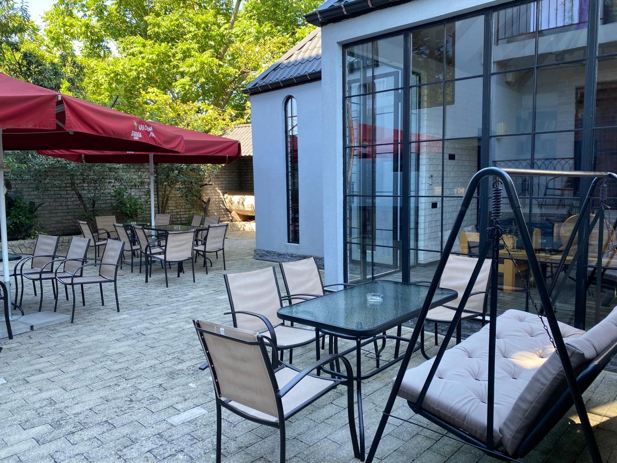 Level Up Hotel & Restaurant Кобулети Екстериор снимка