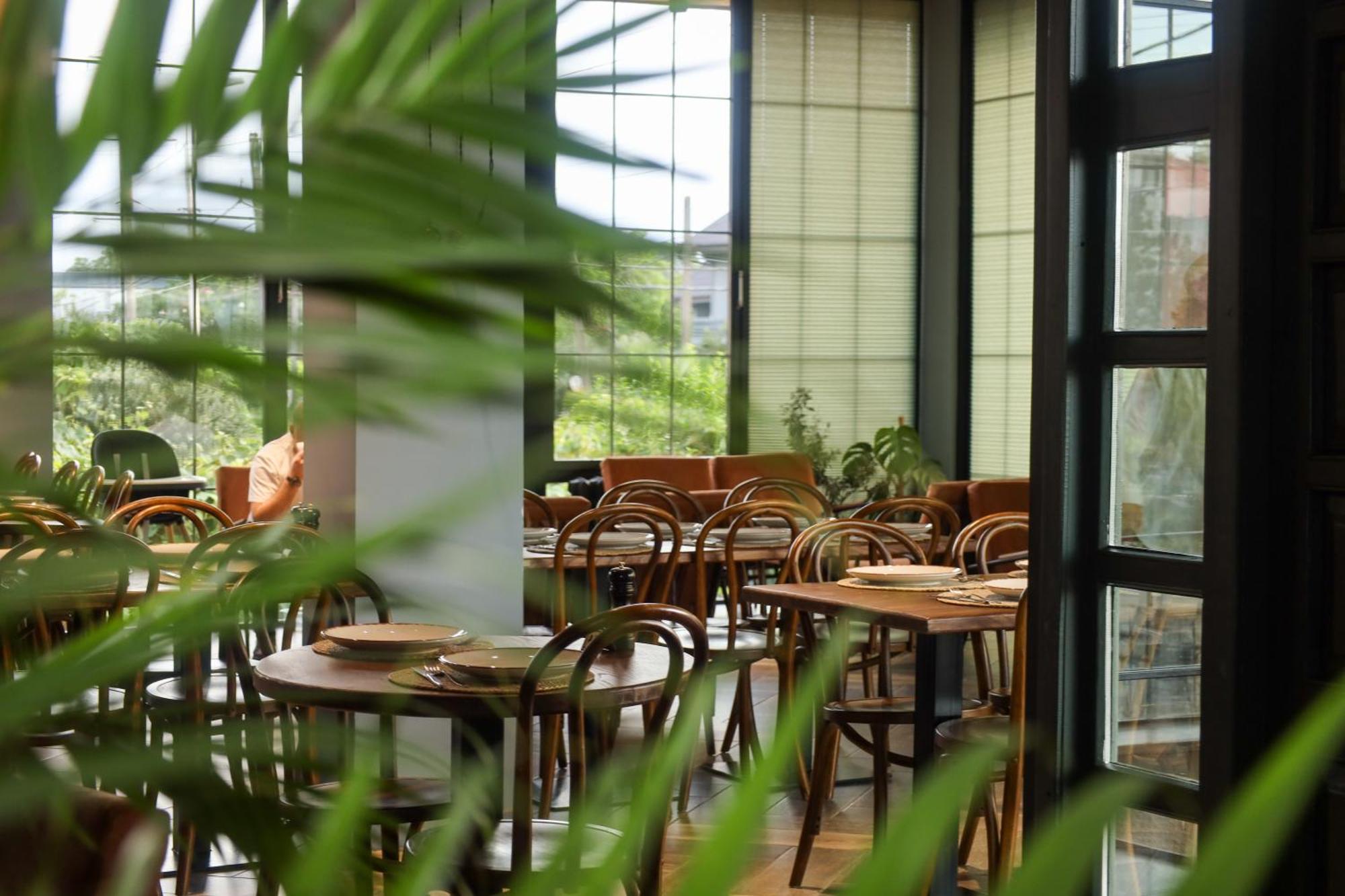 Level Up Hotel & Restaurant Кобулети Екстериор снимка