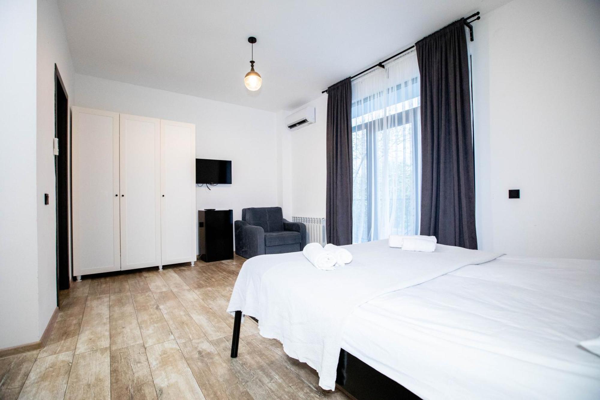 Level Up Hotel & Restaurant Кобулети Екстериор снимка